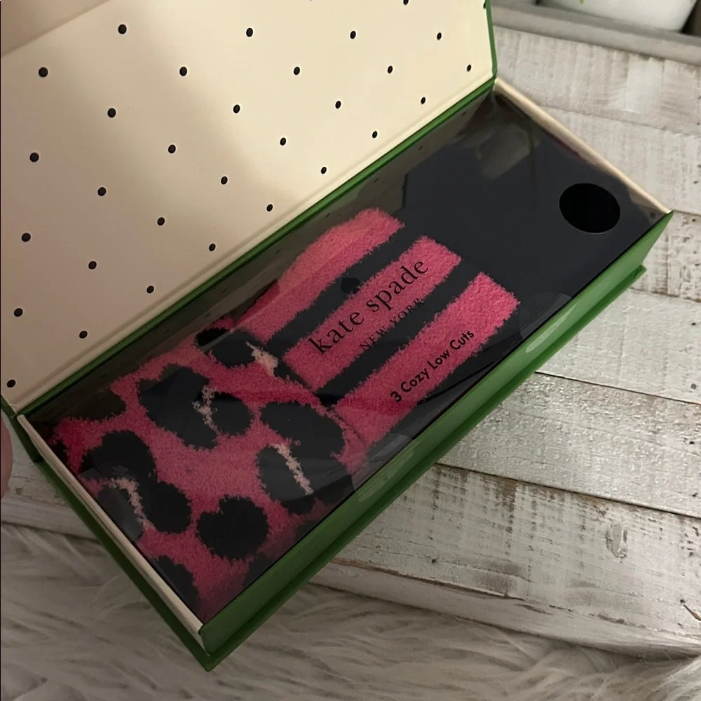 NIB Kate spade cozy fuzzy low cut socks box set